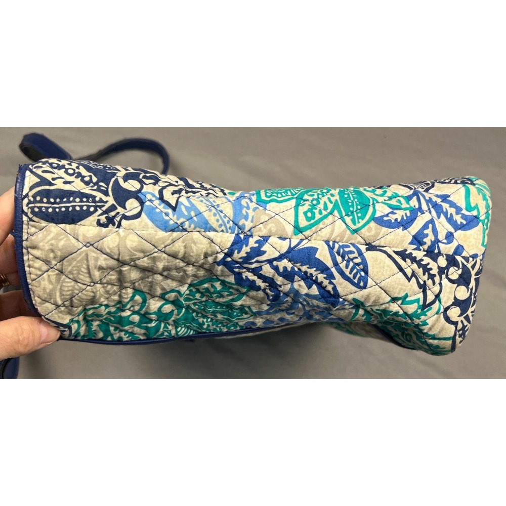 Vera Bradley Shoulder Bag Womens Quilted Zippered Santiago - Picture 11 of 14